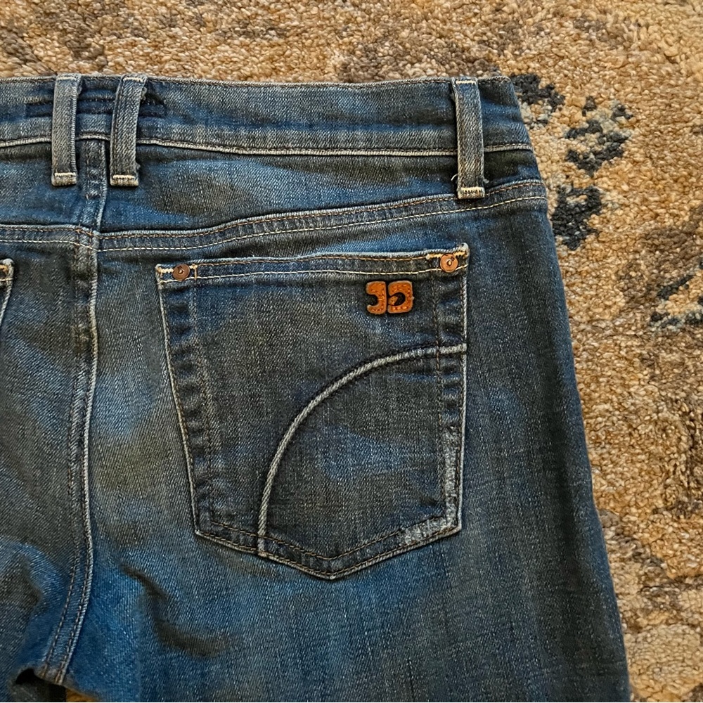 JOE jean capris. Super cute! Size W 30